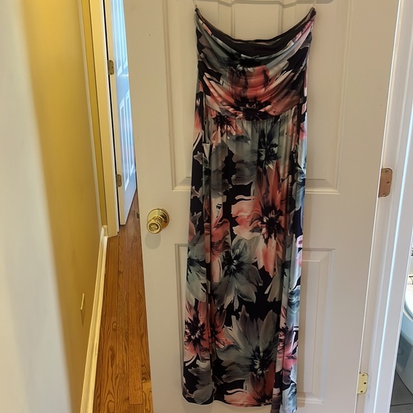 Pink Lily Floral Maxi - Picture 2 of 2